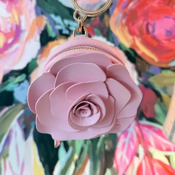 🌸💐KATE SPADE 3D FLORA FLOWER Rose COIN PURSE KEYCHAIN BAG CHARM ORIGINAL PKG - Picture 5 of 6